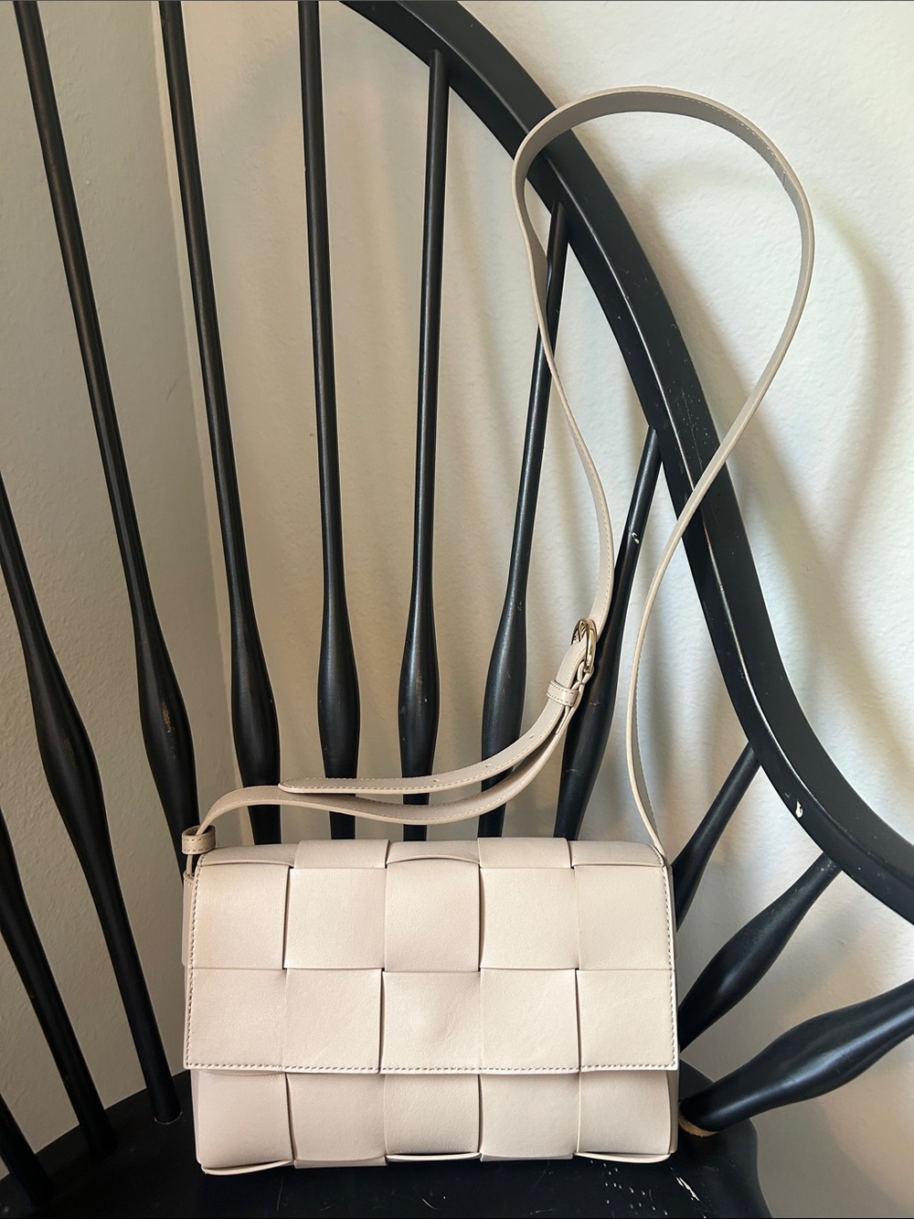 Quince Italian Leather Handwoven Flap Crossbody Bag - Picture 2 of 6